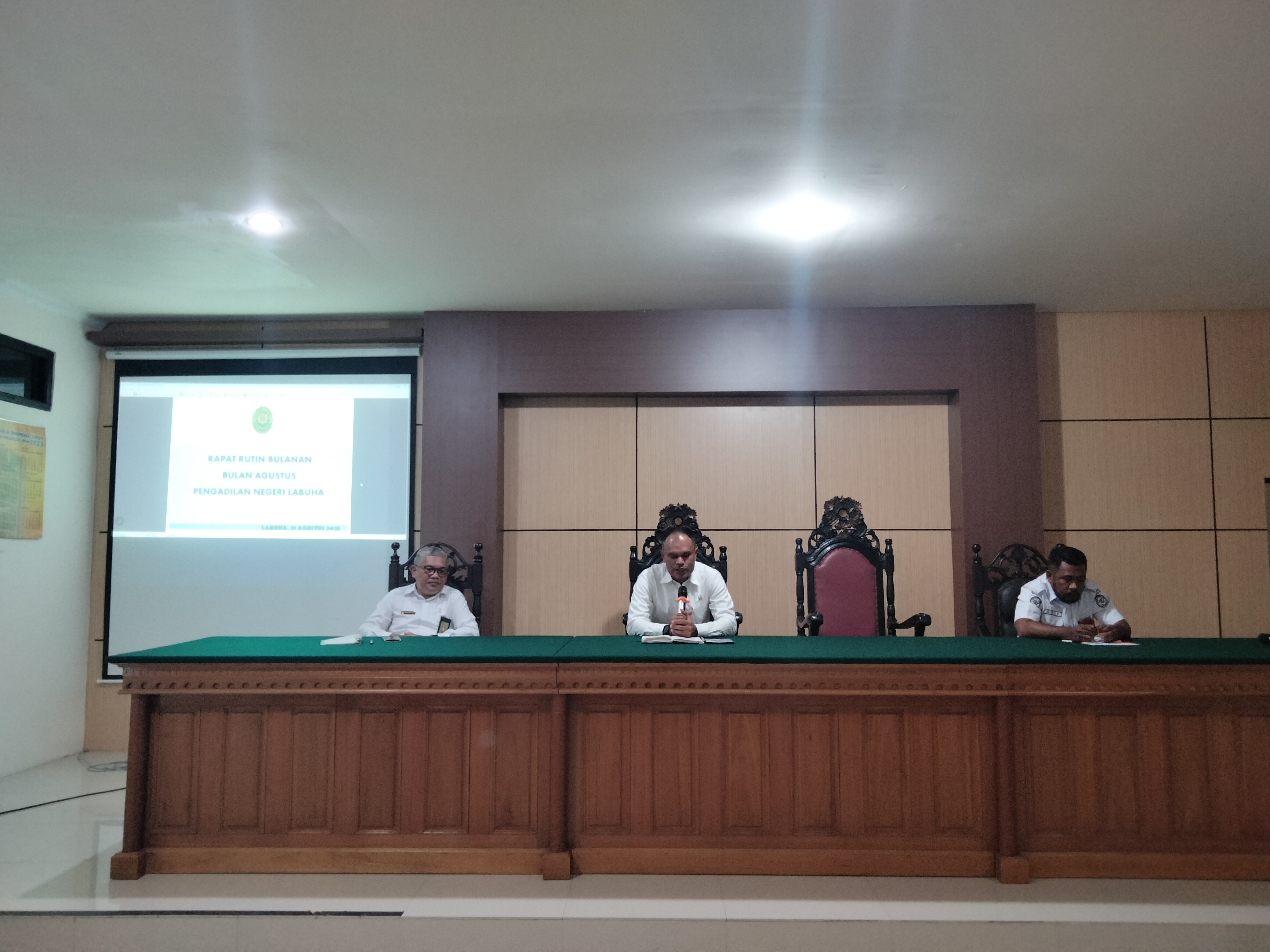 Rapat Rutin Bulanan Bulan Agustus 2023 Pengadilan Negeri Labuha