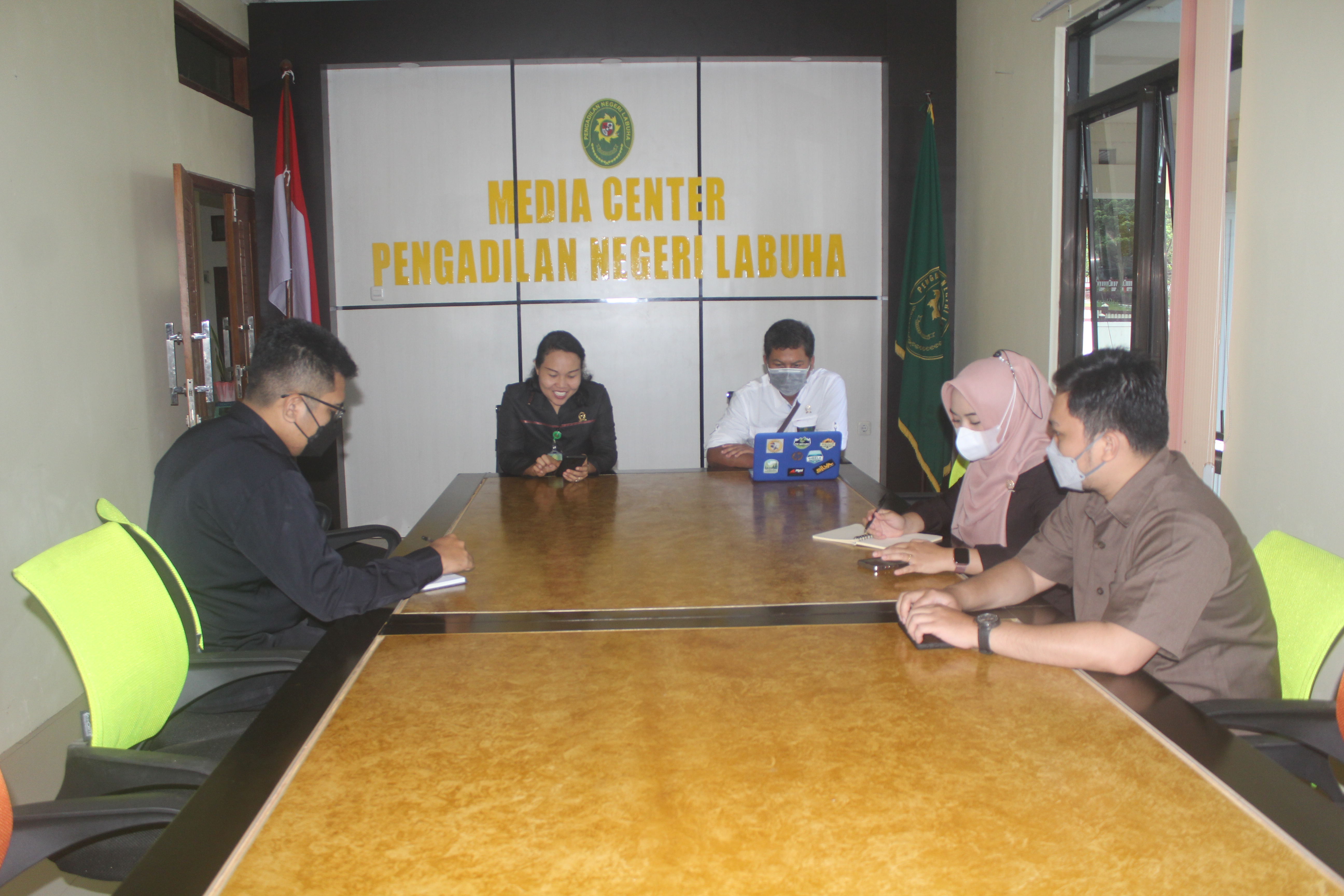 Rapat Tentang Kepatuhan Penginputan Direktori Putusan