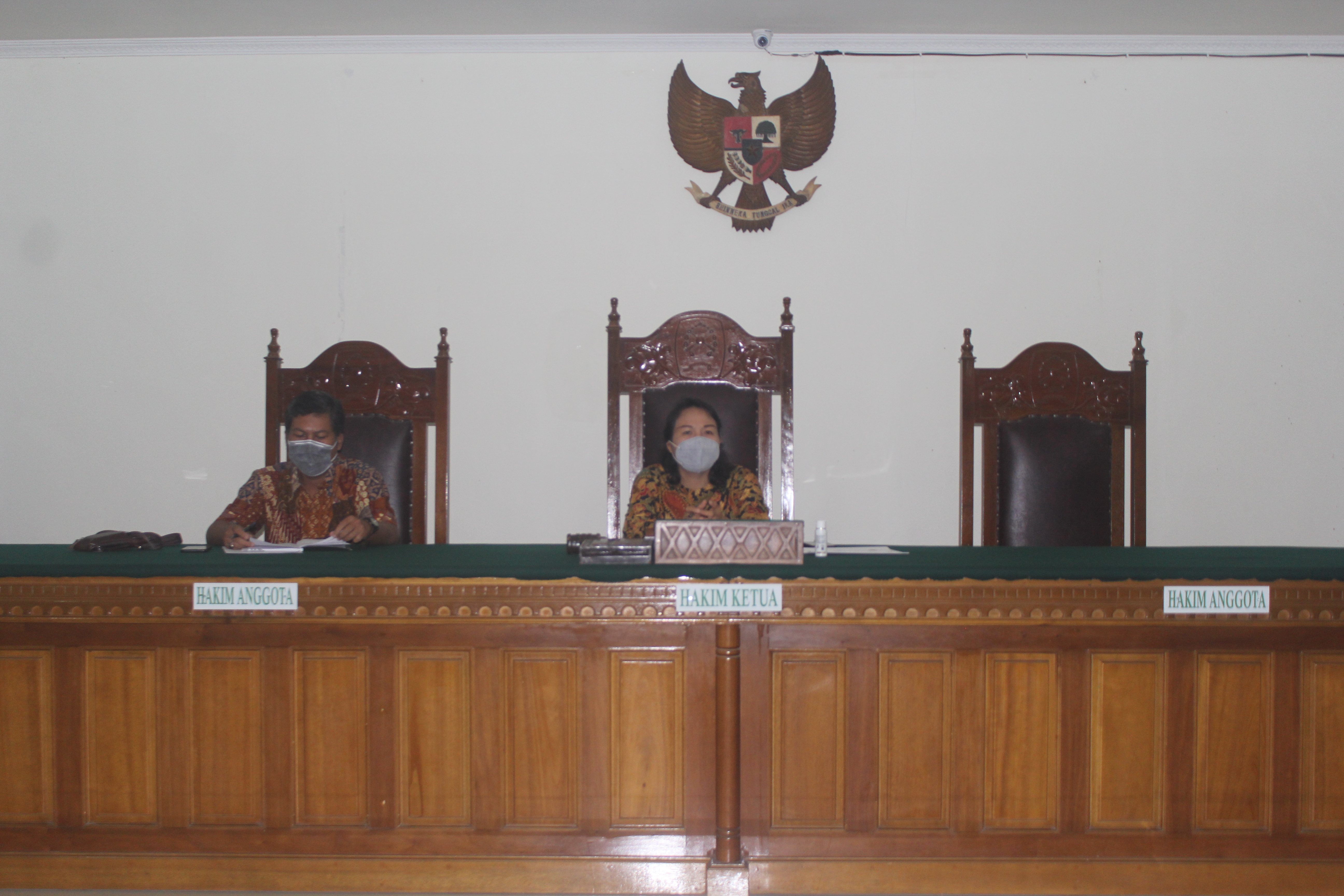 Rapat Bulanan Bulan Agustus 2021 Pengadilan Negeri Labuha Sekaligus Pembagian Piagam Penghargaan Kinerja Tebaik Periode Agustus 2021