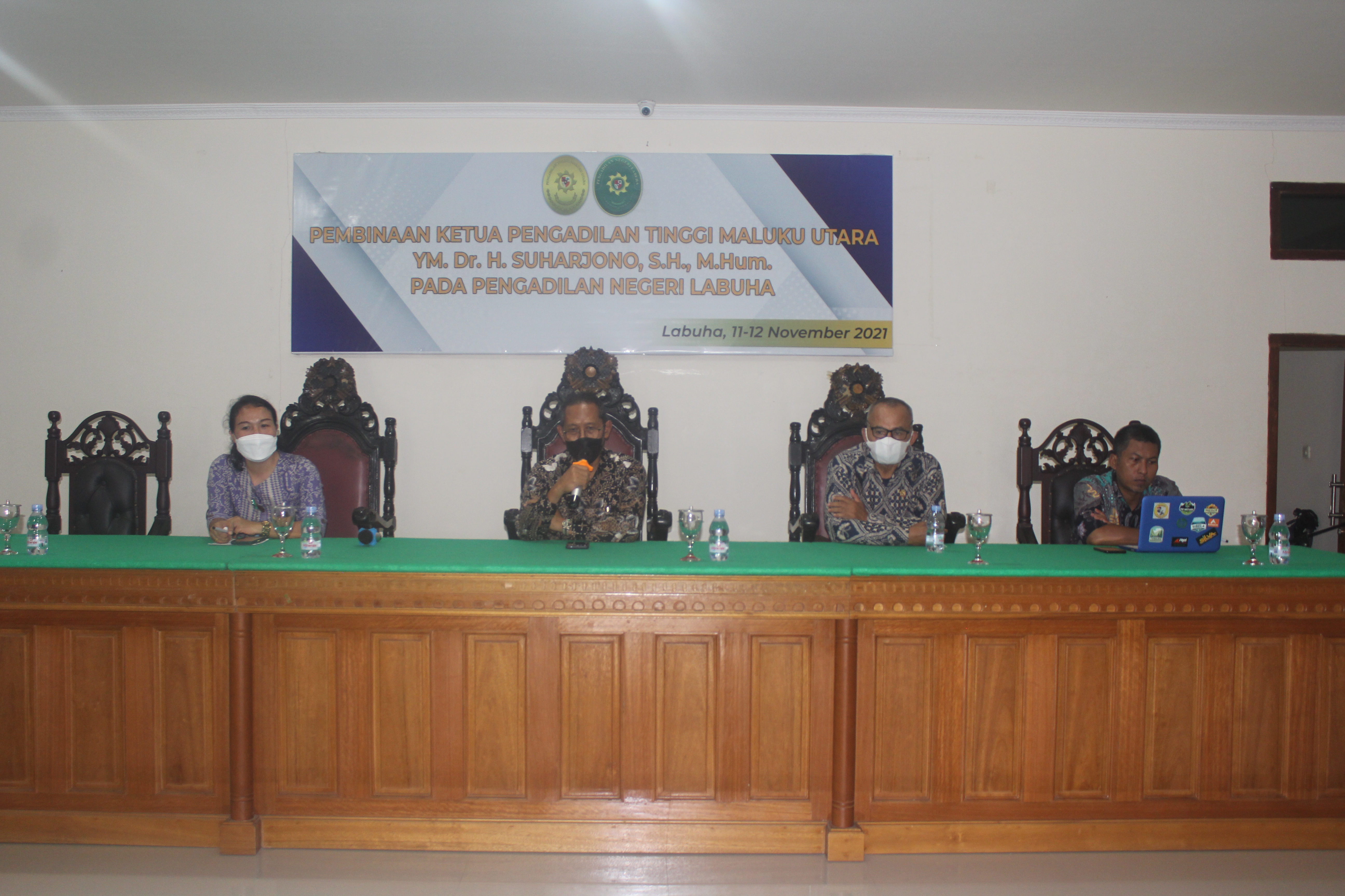 Pembinaan Ketua Pengadilan Tinggi Maluku Utara YM. Dr. H. Suharjono, S.H., M.Hum Pada Pengadilan Negeri Labuha