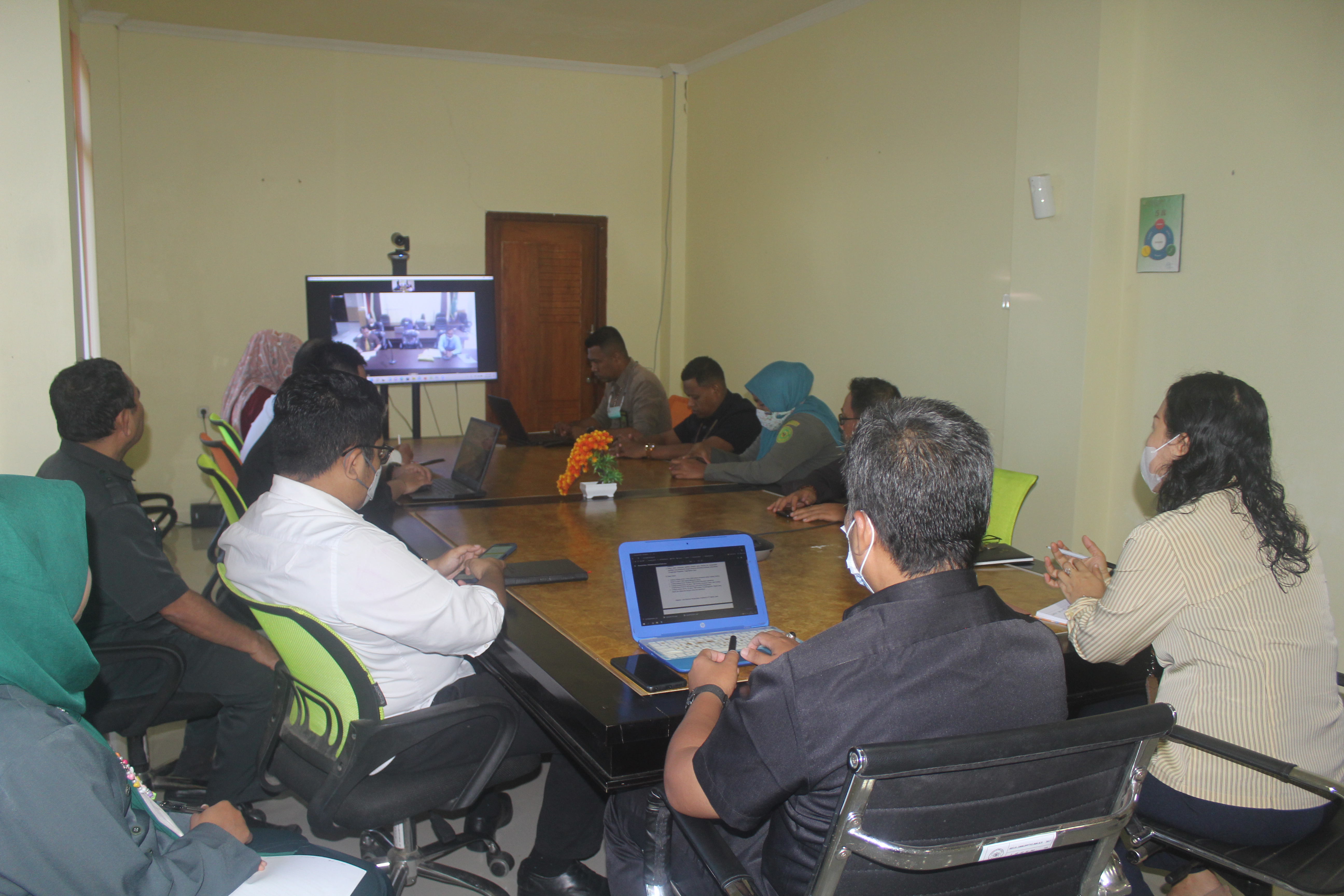 Pembinaan dan Pengawasan Oleh Pengadilan Tinggi Maluku Utara Bulan Januari Tahun 2022