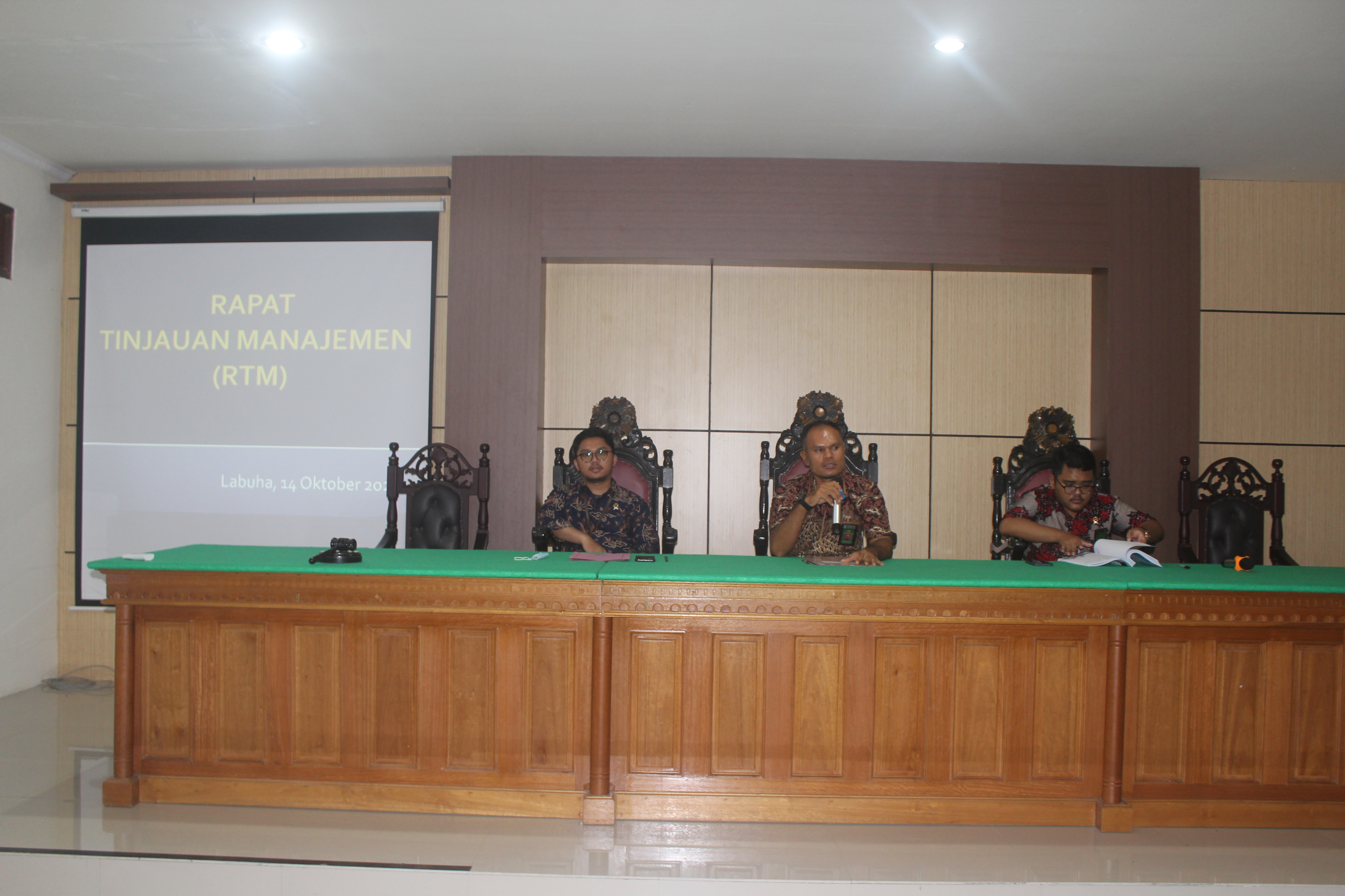 Rapat Tinjauan Manajemen (RTM) Pengadilan Negeri Labuha