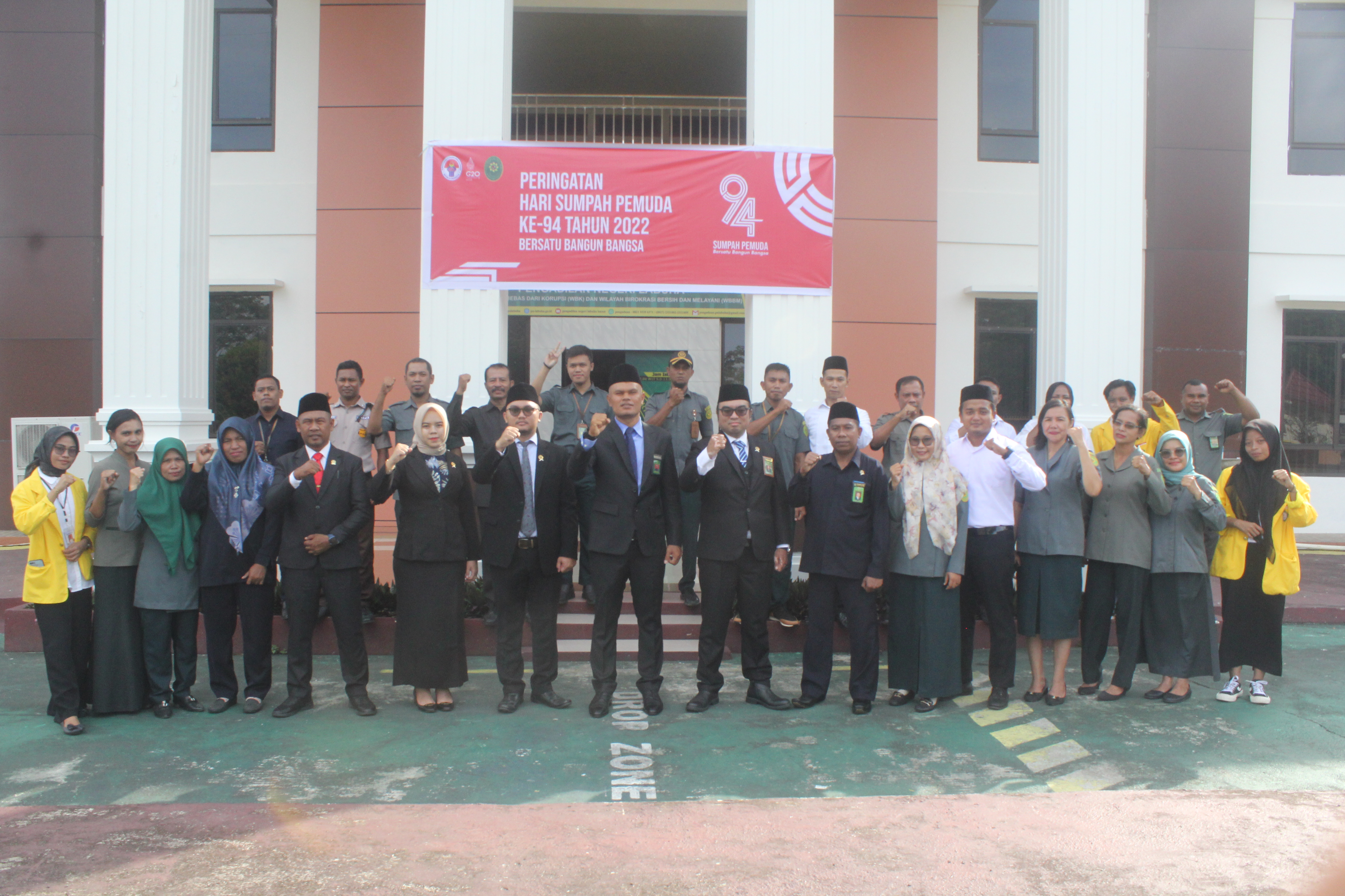 Upacara Peringatan Hari Sumpah Pemuda pada Pengadilan Negeri Labuha Tahun 2022