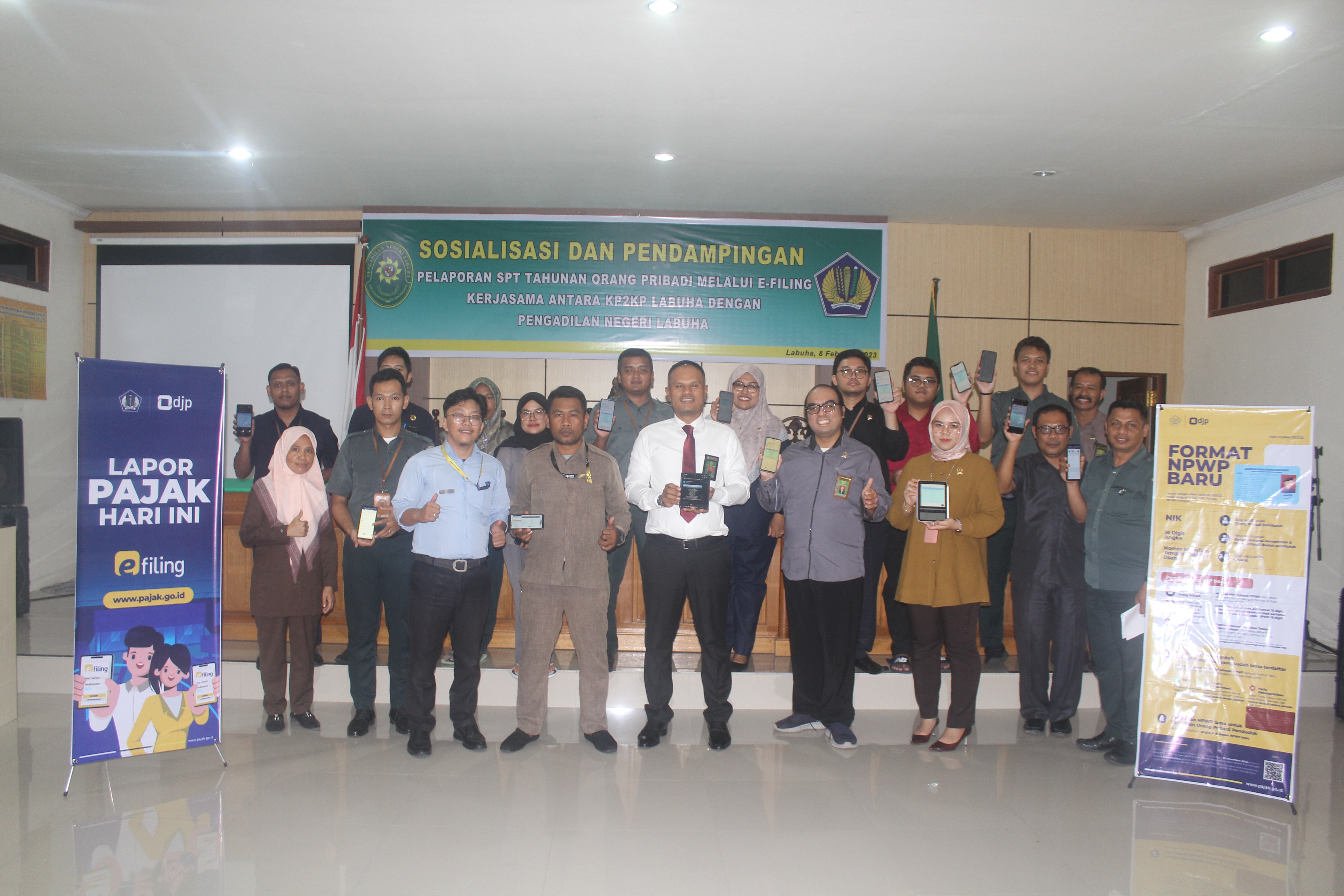 Sosialisasi dan Pendampingan Pemadanan NIK-NPWP serta Penginputan SPT Tahunan Tahun 2022 Oleh KP2KP Labuha