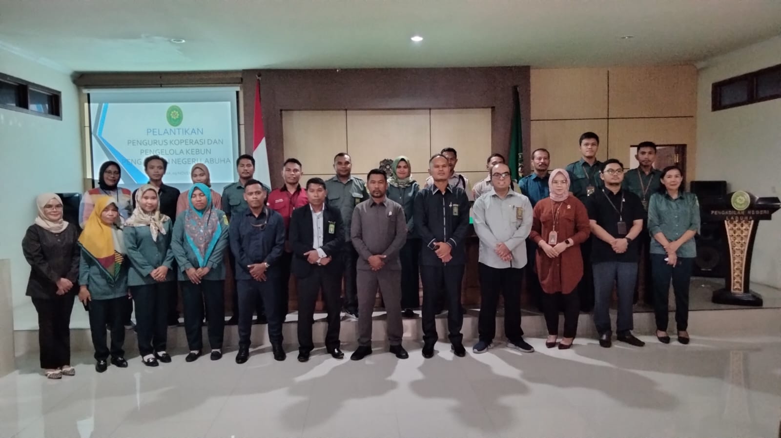 Pelantikan Pengurus Koperasi dan Pengelola Kebun Pada Pengadilan Negeri Labuha