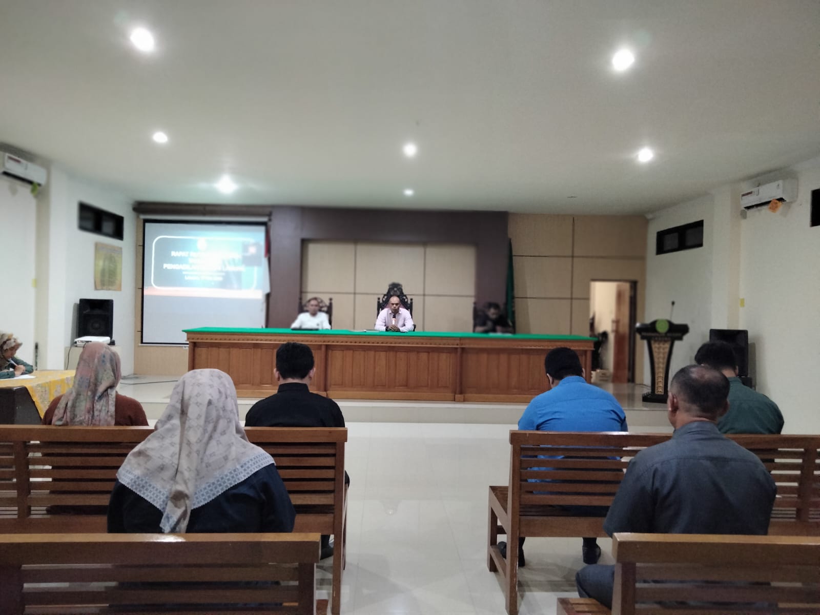 Rapat Rutin Bulan Mei 2023 Di Pengadilan Negeri Labuha
