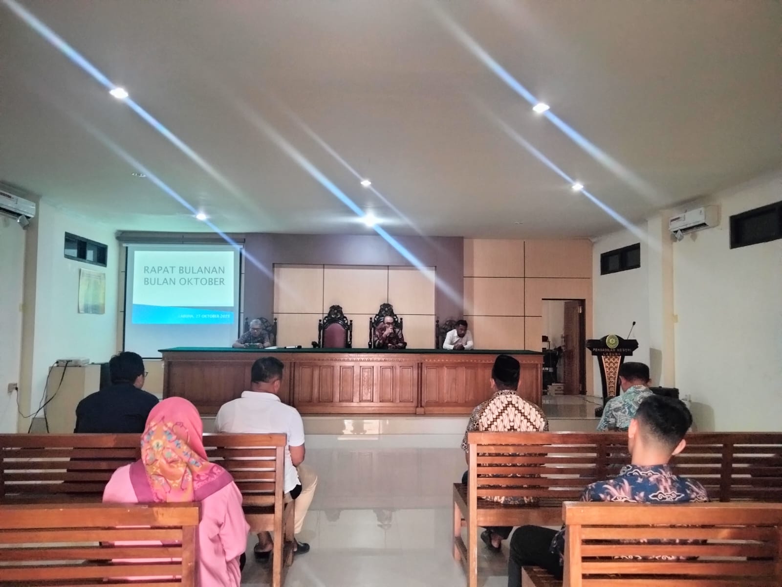 Rapat Rutin Bulanan Bulan Oktober 2023 Pengadilan Negeri Labuha