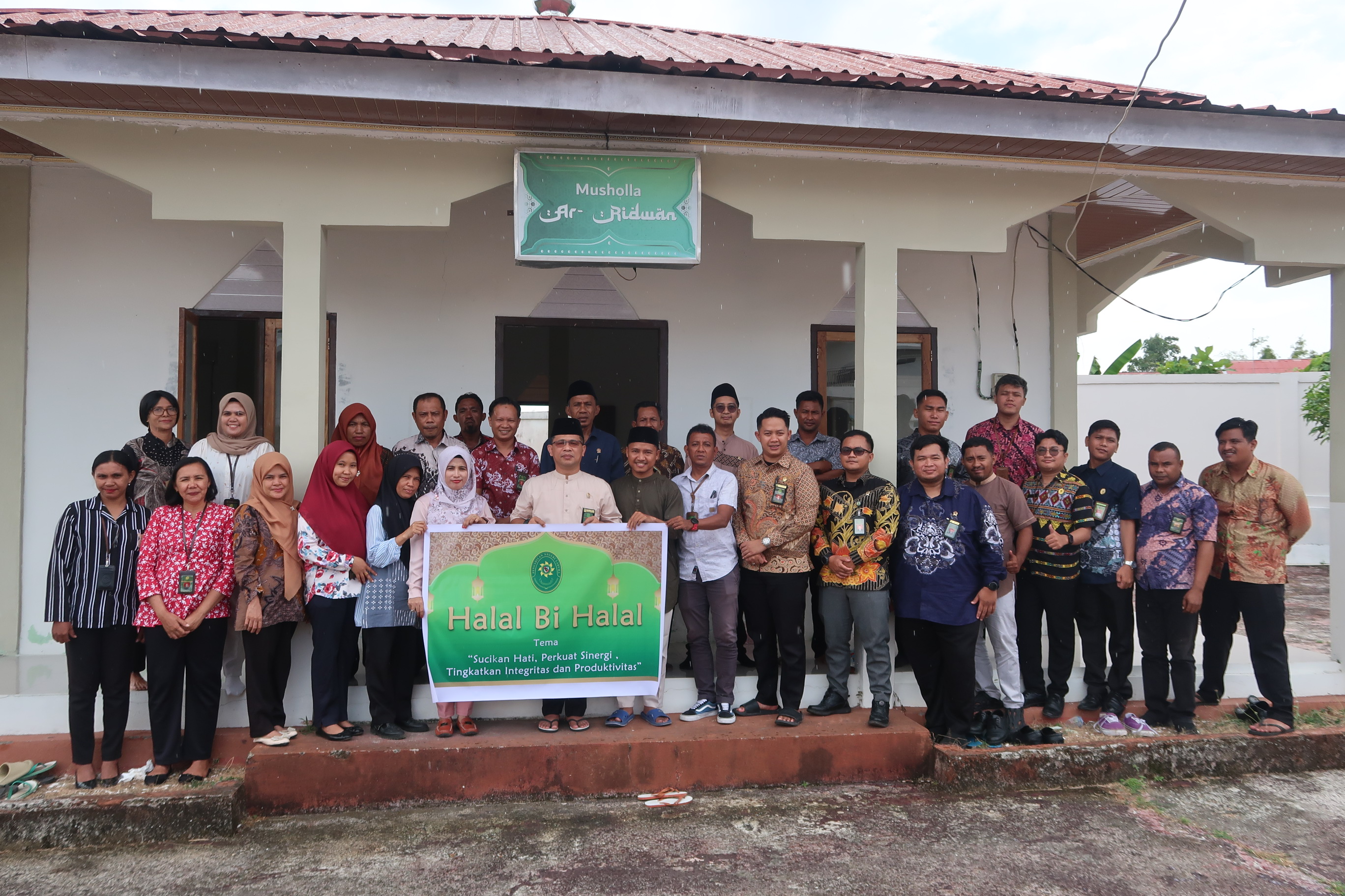 Pengadilan Negeri Labuha Gelar Kegiatan Keagamaan dan Halal Bi Halal