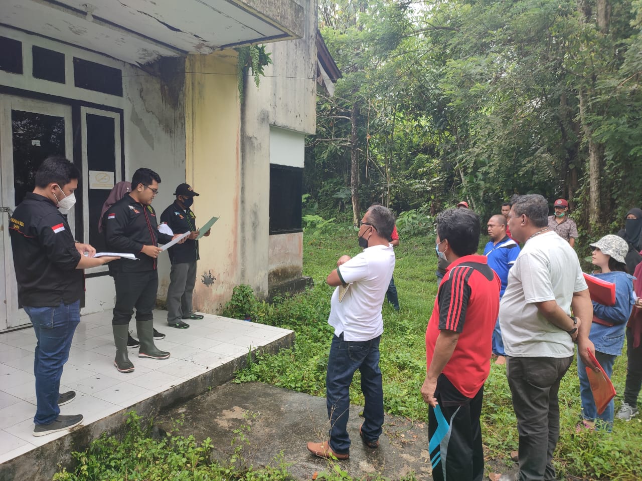 Sidang Pemeriksaan Setempat (PS) Perkara Perdata Nomor 24/Pdt.G/2021/PN lbh Sidang Pemeriksaan Setempat (PS) Perkara Perdata Nomor 24/Pdt.G/2021/PN lbh
